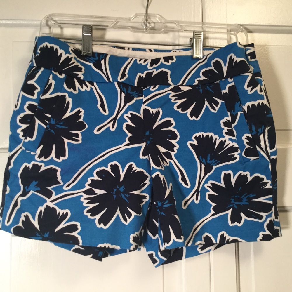 *SOLD* JCrew Chino Shorts~LIKE NEW~